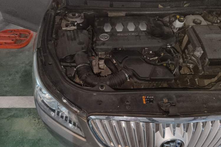 Used Buick LaCrosse 2012 2.4L SIDI Haoya Edition Engine Bay Right