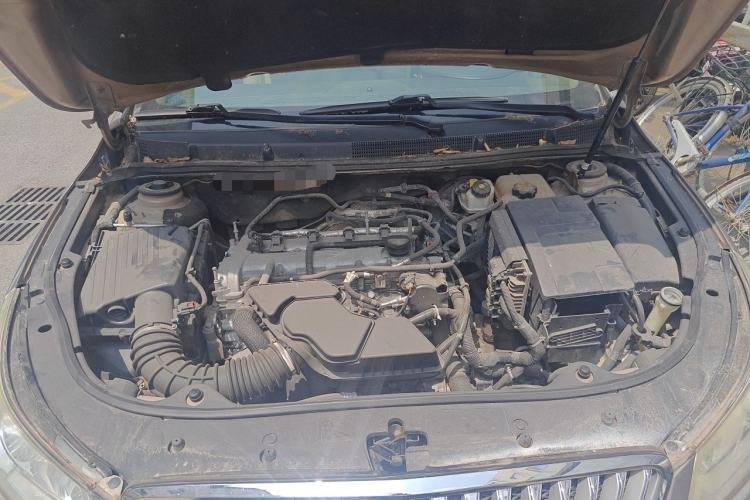 Used Buick LaCrosse 2012 2.4L SIDI Elegant Edition Engine Bay