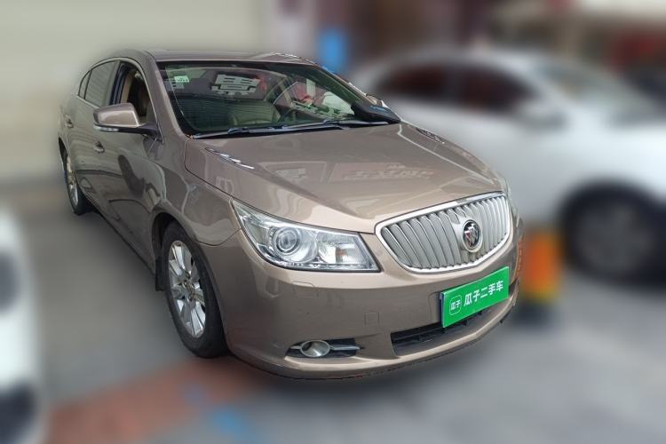 Used Buick LaCrosse 2012 2.4L SIDI Haoya Edition Front Right 45 Deg