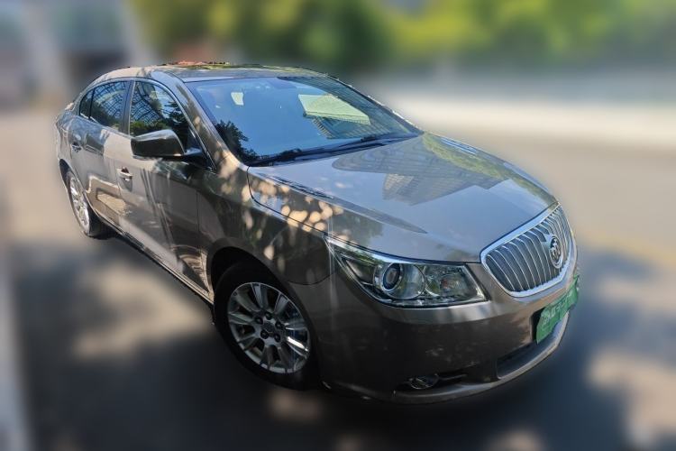 Used Buick LaCrosse 2012 2.4L SIDI Haoya Edition Front Right 45 Deg