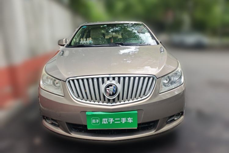 Used Buick LaCrosse 2012 2.4L SIDI Elegant Edition Front