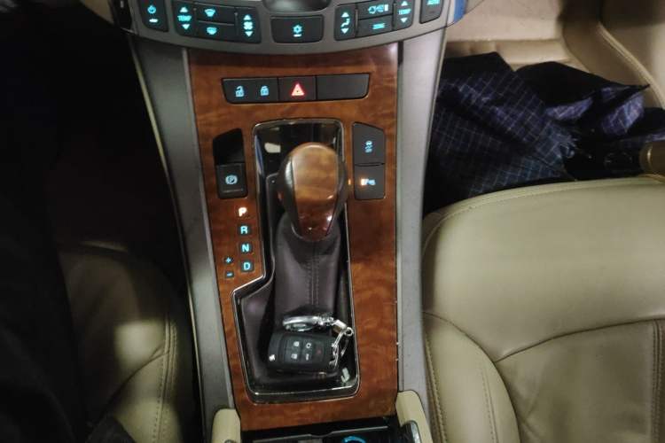 Used Buick LaCrosse 2012 2.4L SIDI Haoya Edition Gear Lever