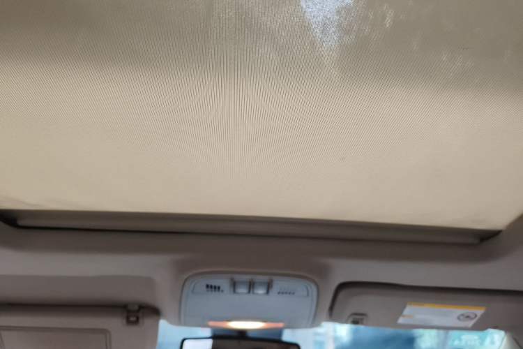 Used Buick LaCrosse 2012 2.4L SIDI Luxury Edition Headliner