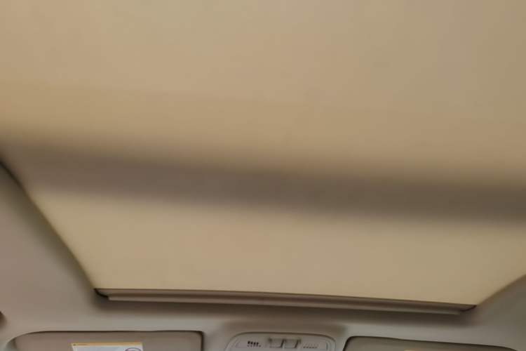 Used Buick LaCrosse 2012 2.4L SIDI Elegant Edition Headliner