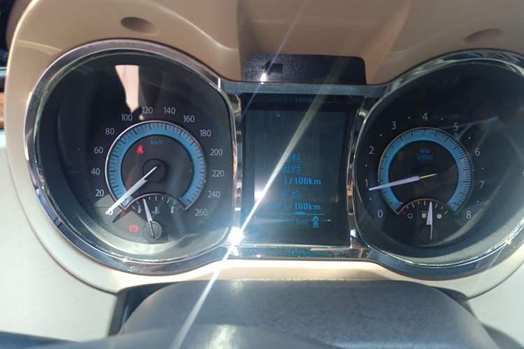 Used Buick LaCrosse 2012 2.4L SIDI Elegant Edition Instrument Cluster
