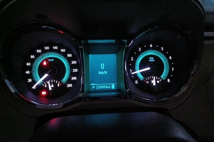 Used Buick LaCrosse 2012 2.4L SIDI Elegant Edition Instrument Cluster