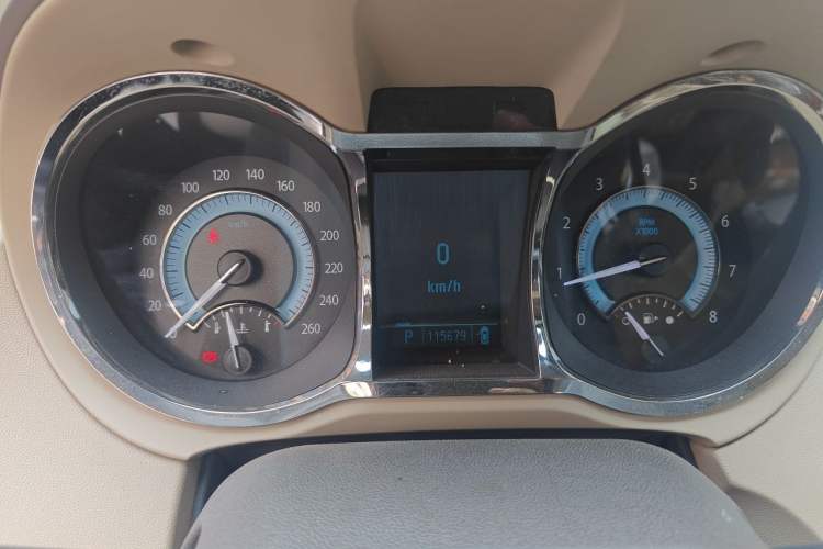 Used Buick LaCrosse 2012 2.4L SIDI Elegant Edition Instrument Cluster