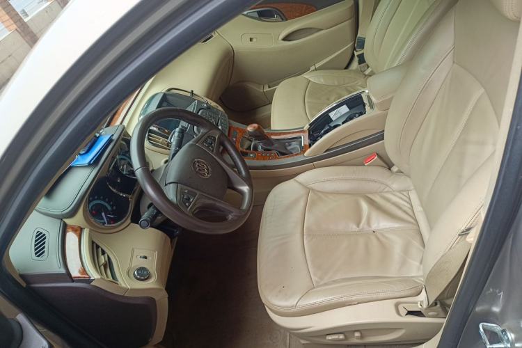 Used Buick LaCrosse 2012 2.4L SIDI Haoya Edition Left Front Seat