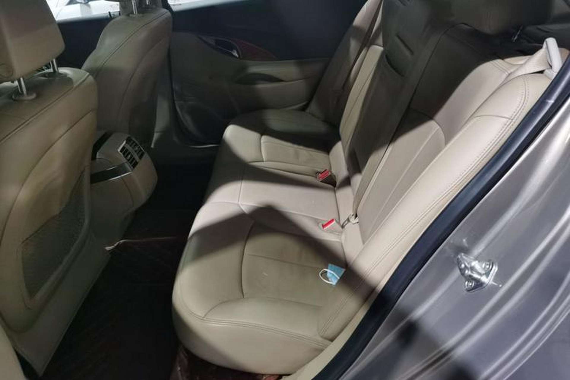 Used Buick LaCrosse 2012 2.4L SIDI Luxury Edition Left Rear Seat