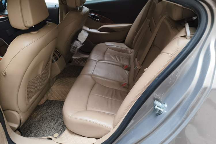 Used Buick LaCrosse 2012 2.4L SIDI Luxury Edition Left Rear Seat
