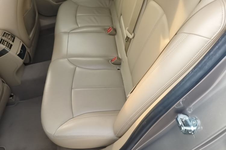 Used Buick LaCrosse 2012 2.4L SIDI Elegant Edition Left Rear Seat