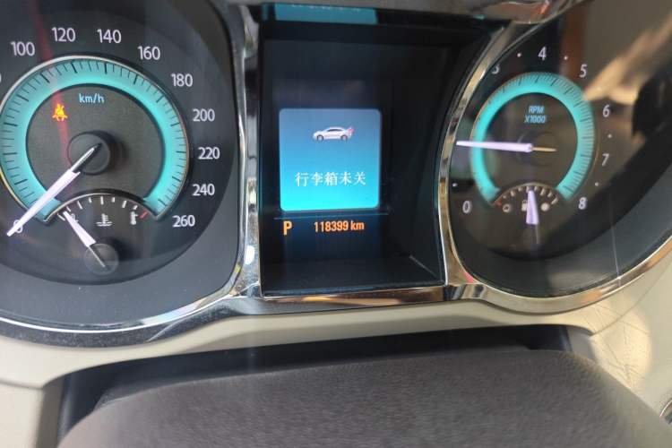 Used Buick LaCrosse 2012 2.4L SIDI Haoya Edition Odometer Close Up