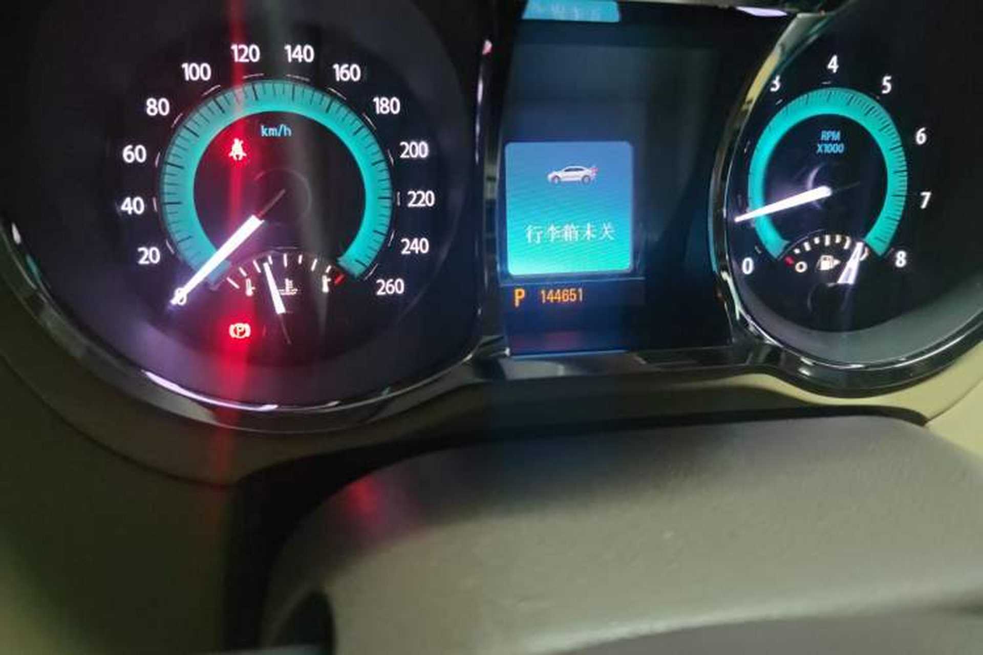 Used Buick LaCrosse 2012 2.4L SIDI Luxury Edition Odometer Close Up