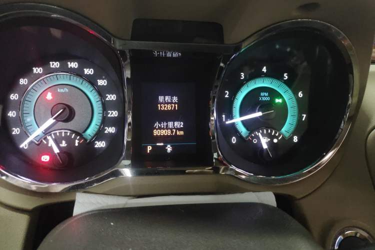 Used Buick LaCrosse 2012 2.4L SIDI Haoya Edition Odometer Close Up