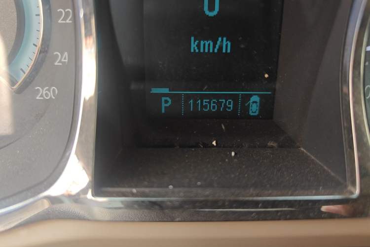 Used Buick LaCrosse 2012 2.4L SIDI Elegant Edition Odometer Close Up