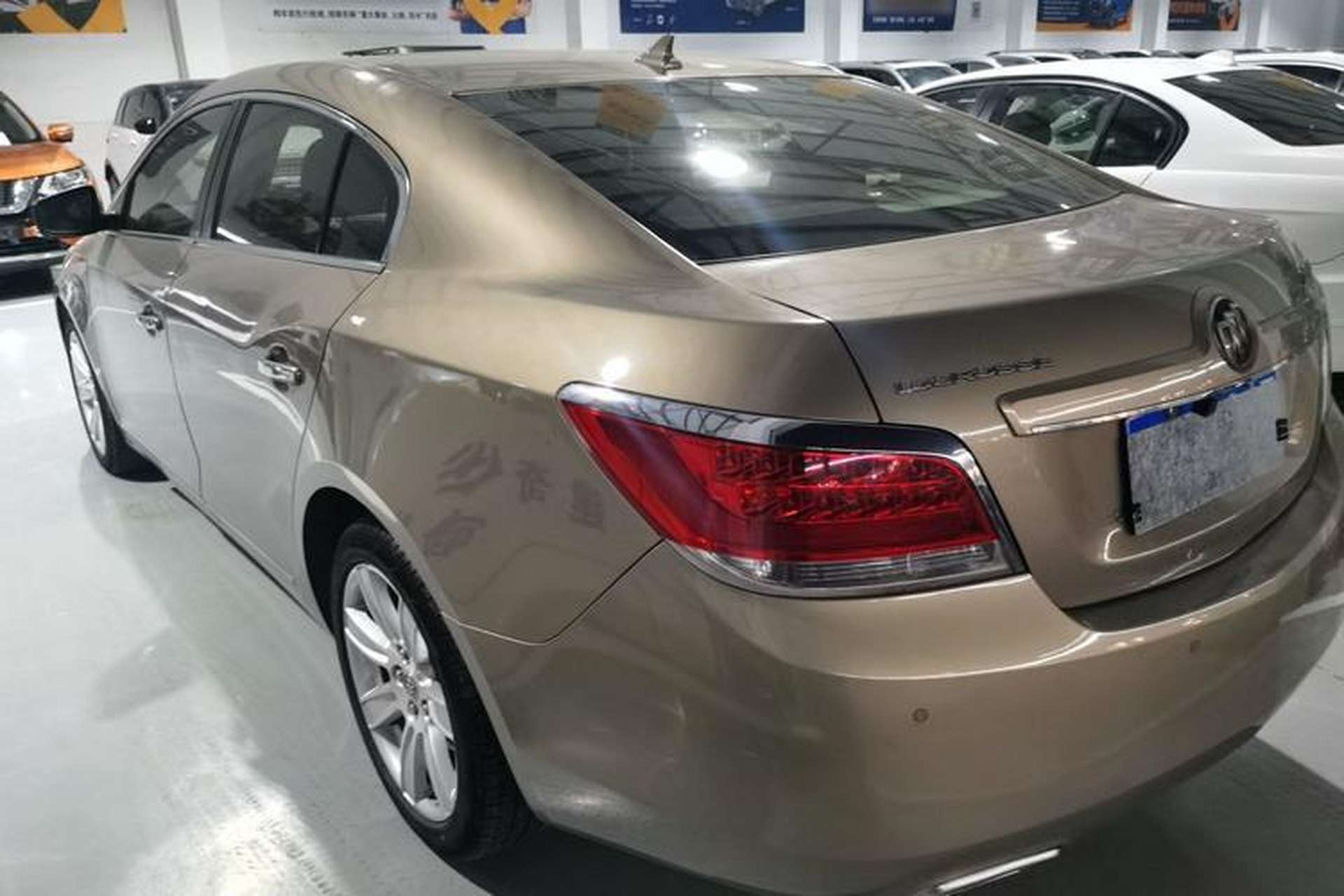 Used Buick LaCrosse 2012 2.4L SIDI Luxury Edition Rear Left 45 Deg