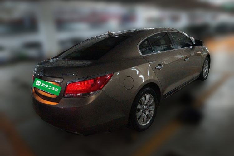 Used Buick LaCrosse 2012 2.4L SIDI Elegant Edition Rear Right 45 Deg