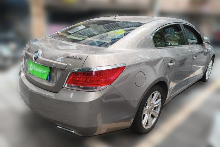 Used Buick LaCrosse 2012 2.4L SIDI Luxury Edition Rear Right 45 Deg
