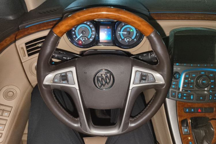 Used Buick LaCrosse 2012 2.4L SIDI Haoya Edition Steering Wheel