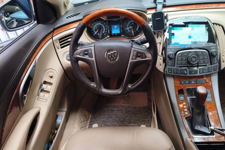 Used Buick LaCrosse 2012 2.4L SIDI Luxury Edition Steering Wheel