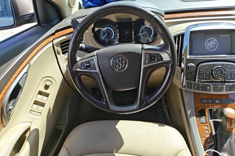 Used Buick LaCrosse 2012 2.4L SIDI Haoya Edition Steering Wheel