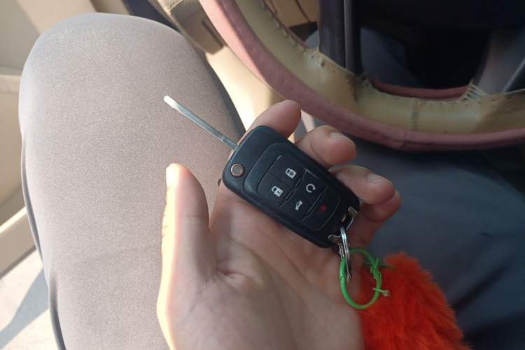Used Buick LaCrosse 2012 2.4L SIDI Elegant Edition Vehicle Key
