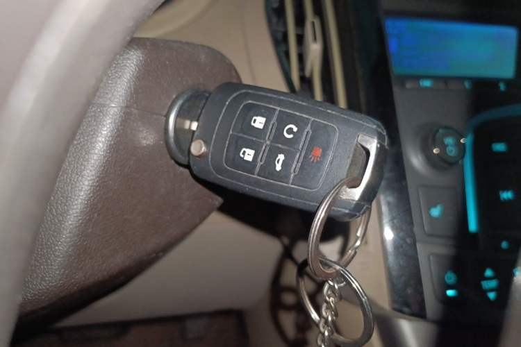 Used Buick LaCrosse 2012 2.4L SIDI Elegant Edition Vehicle Key