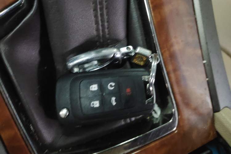 Used Buick LaCrosse 2012 2.4L SIDI Haoya Edition Vehicle Key