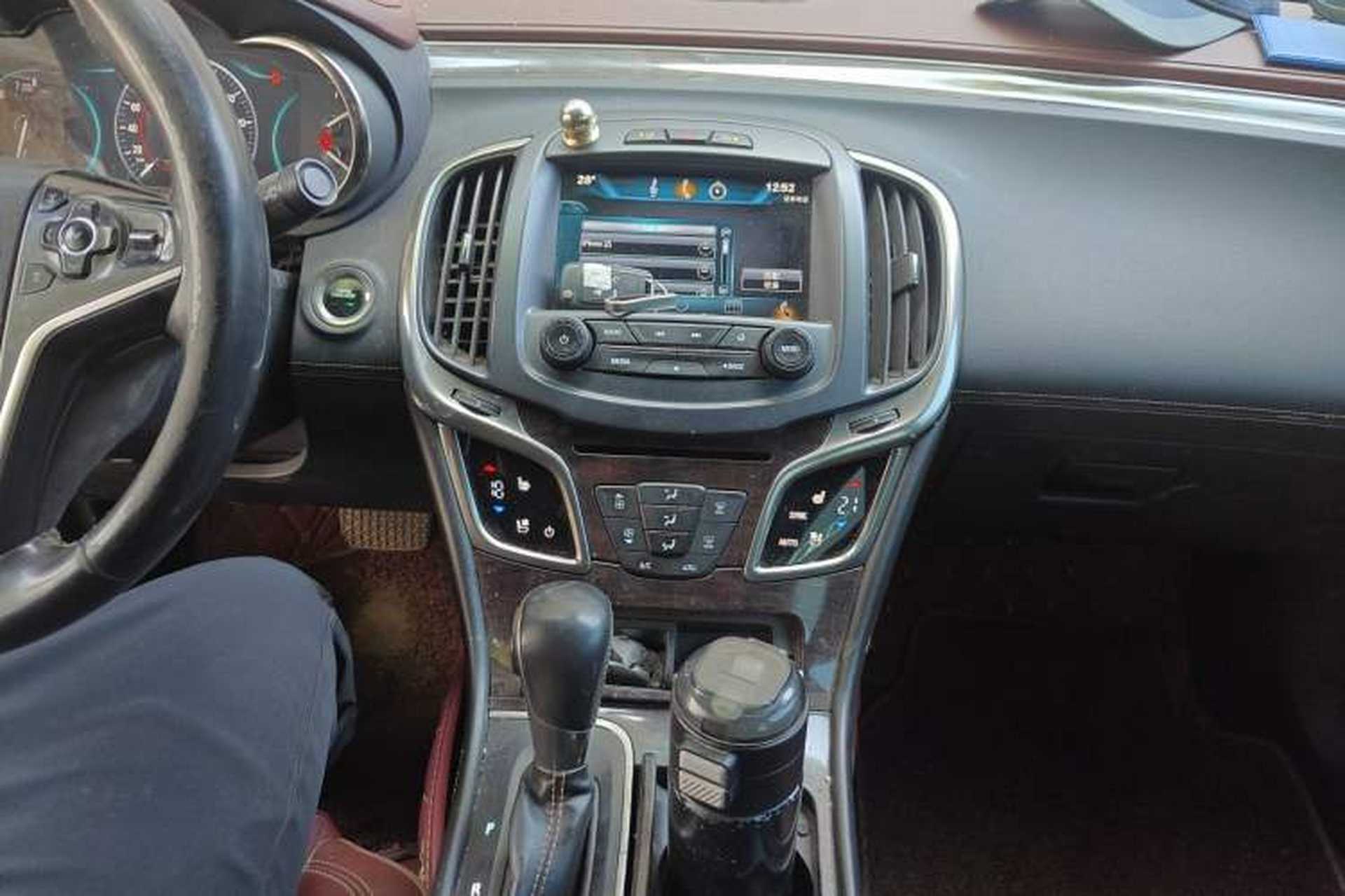 Used Buick LaCrosse 2013 2.0T SIDI Smart Luxury Flagship Edition Audio And AC Panel