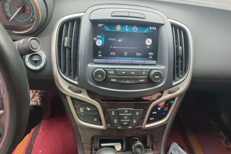 Used Buick LaCrosse 2013 2.4L SIDI Elite Comfort Version Audio And AC Panel
