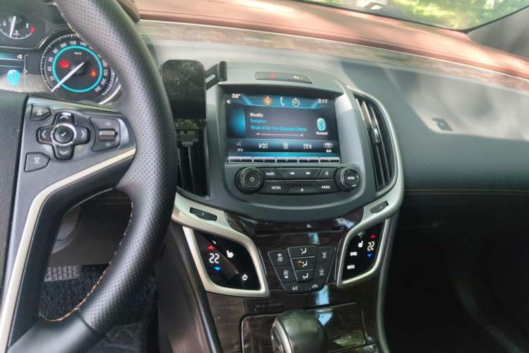 Used Buick LaCrosse 2013 2.4L SIDI Elite Comfort Version Audio And AC Panel