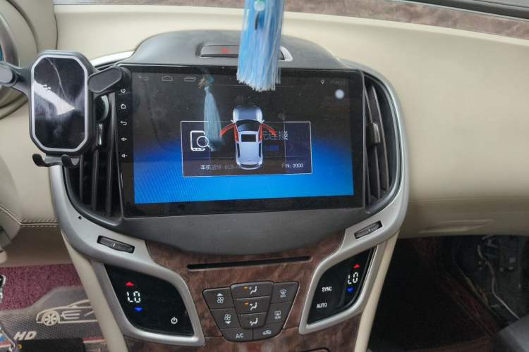 Used Buick LaCrosse 2013 2.4L SIDI Leading Comfort Version Audio And AC Panel