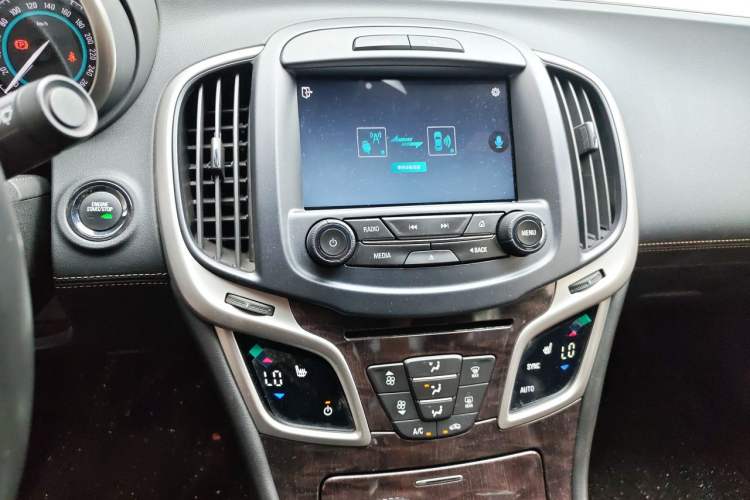 Used Buick LaCrosse 2013 2.4L SIDI Elite Comfort Version Audio And AC Panel