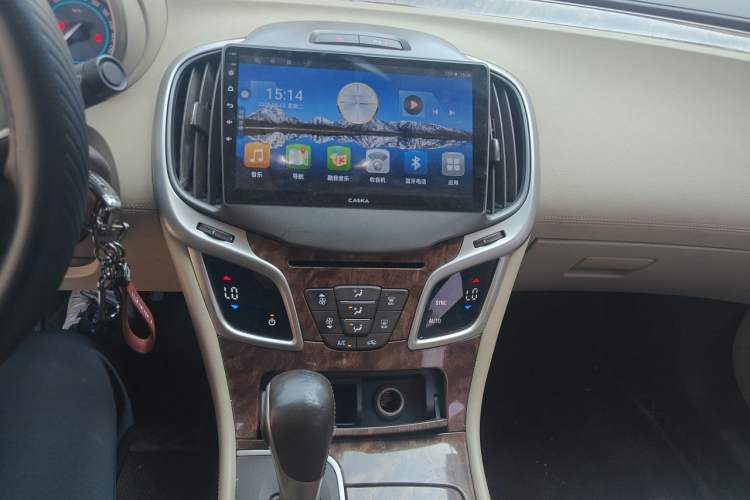 Used Buick LaCrosse 2013 2.4L SIDI Leading Comfort Version Audio And AC Panel