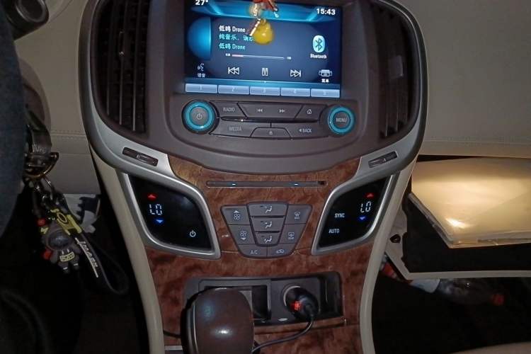 Used Buick LaCrosse 2013 2.4L SIDI Leading Comfort Version Audio And AC Panel