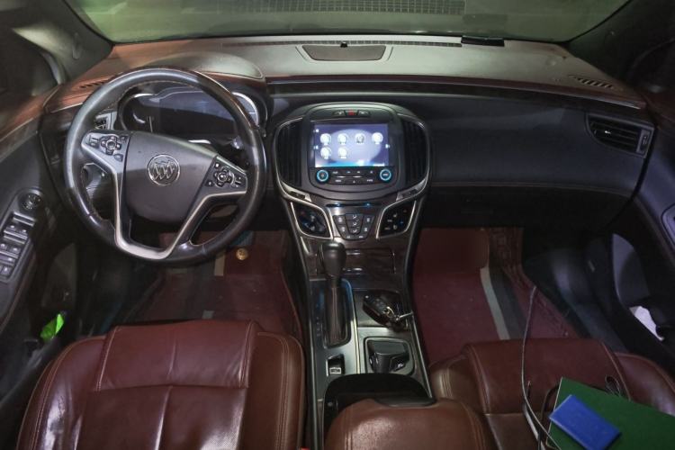 Used Buick LaCrosse 2013 2.0T SIDI Smart Luxury Flagship Edition Center Console