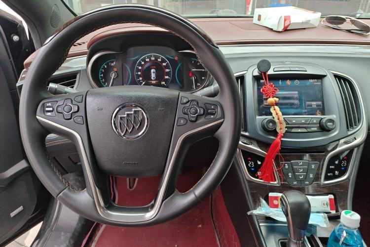Used Buick LaCrosse 2013 2.4L SIDI Luxury Comfort Edition Center Console