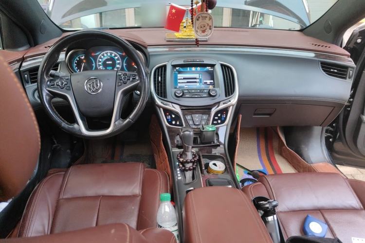 Used Buick LaCrosse 2013 2.4L SIDI Luxury Comfort Edition Center Console
