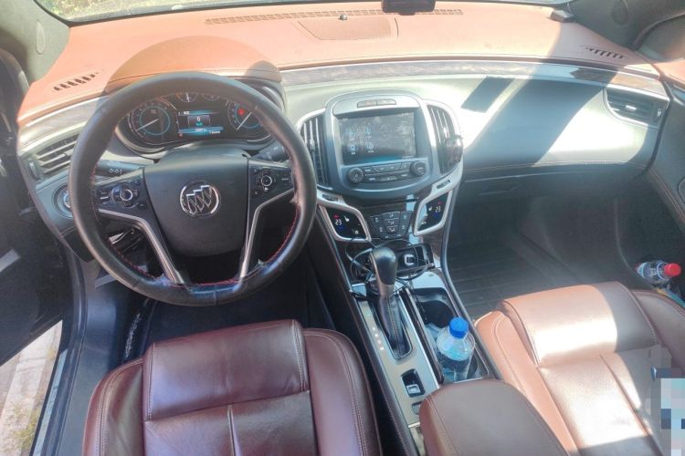 Used Buick LaCrosse 2013 2.4L SIDI Elite Comfort Version Center Console