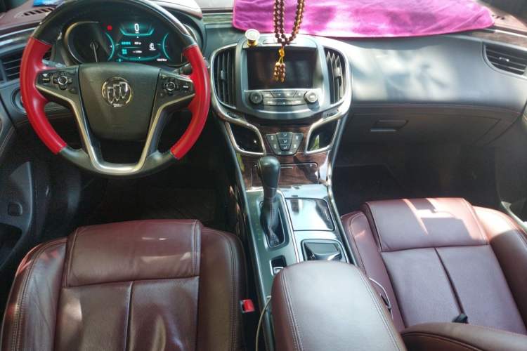 Used Buick LaCrosse 2013 2.0T SIDI Smart Luxury Flagship Edition Center Console
