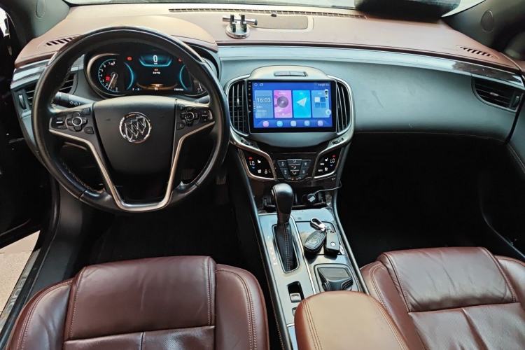 Used Buick LaCrosse 2013 2.4L SIDI Elite Comfort Version Center Console