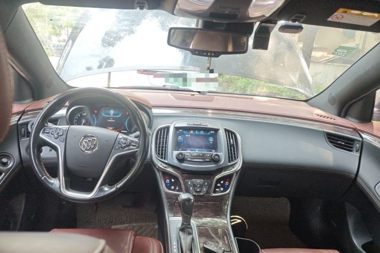 Used Buick LaCrosse 2013 2.0T SIDI Smart Luxury Flagship Edition Center Console