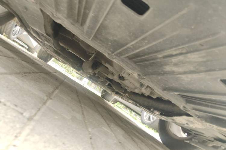 Used Buick LaCrosse 2013 2.4L SIDI Elite Comfort Version Chassis Front