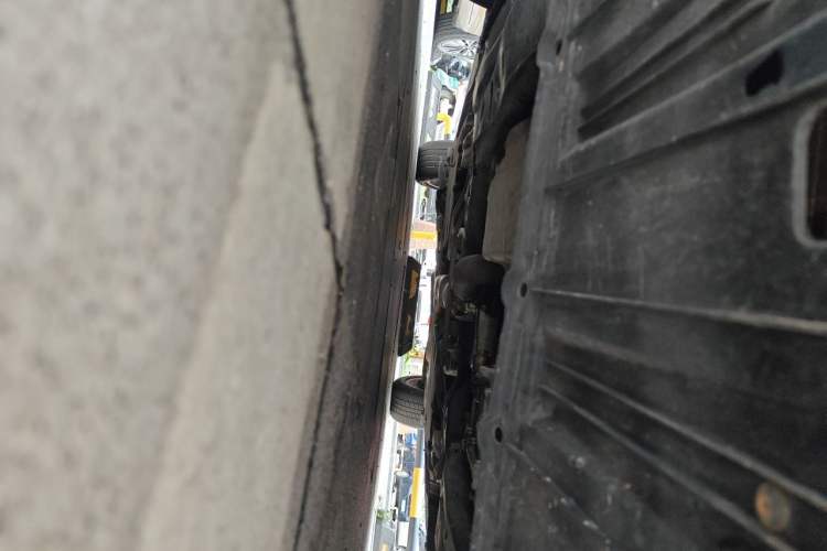 Used Buick LaCrosse 2013 2.4L SIDI Luxury Comfort Edition Chassis Front