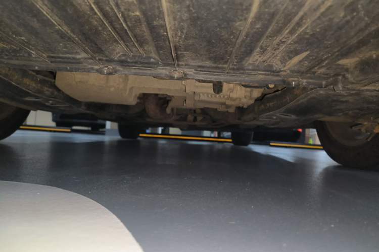 Used Buick LaCrosse 2013 2.4L SIDI Leading Comfort Version Chassis Front