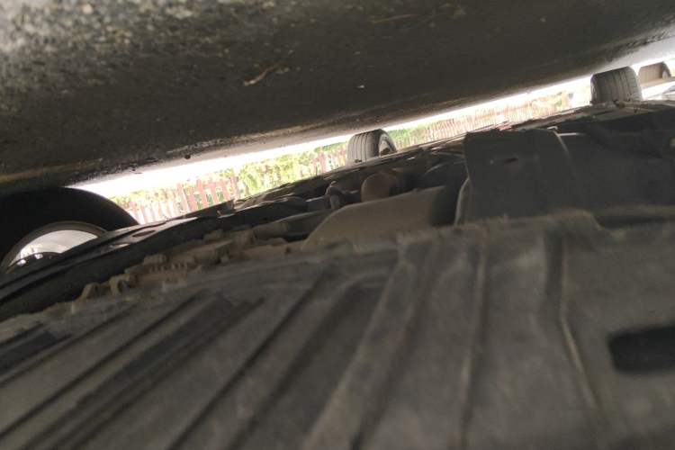 Used Buick LaCrosse 2013 2.4L SIDI Elite Comfort Version Chassis Front