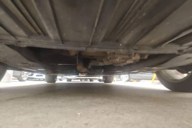 Used Buick LaCrosse 2013 2.4L SIDI Luxury Comfort Edition Chassis Front
