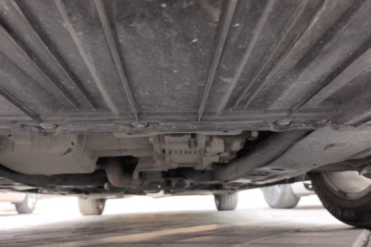 Used Buick LaCrosse 2013 2.4L SIDI Leading Comfort Version Chassis Front