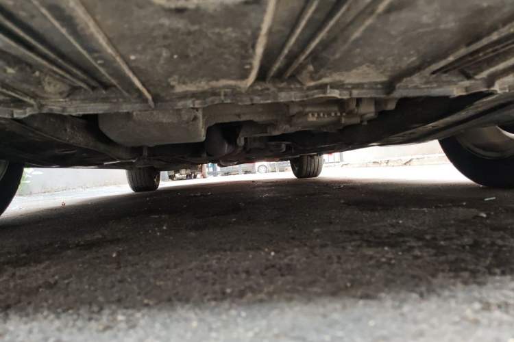 Used Buick LaCrosse 2013 2.4L SIDI Elite Comfort Version Chassis Front