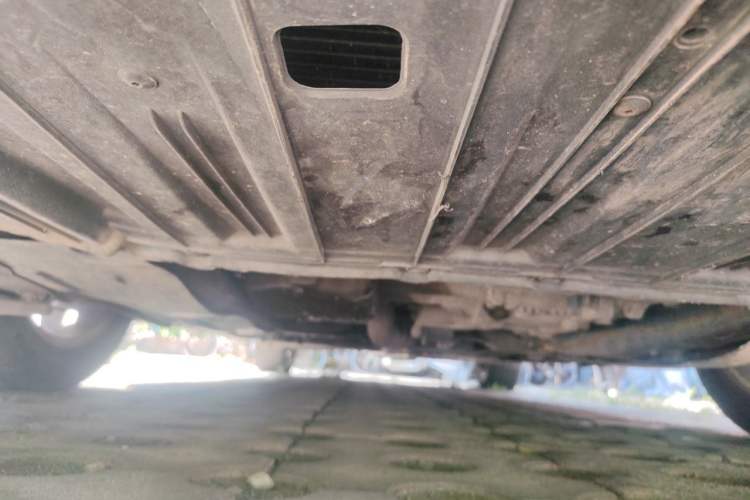 Used Buick LaCrosse 2013 2.4L SIDI Elite Comfort Version Chassis Front